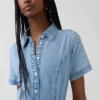 Robe chemise mi-longue en denim à nouer à la taille