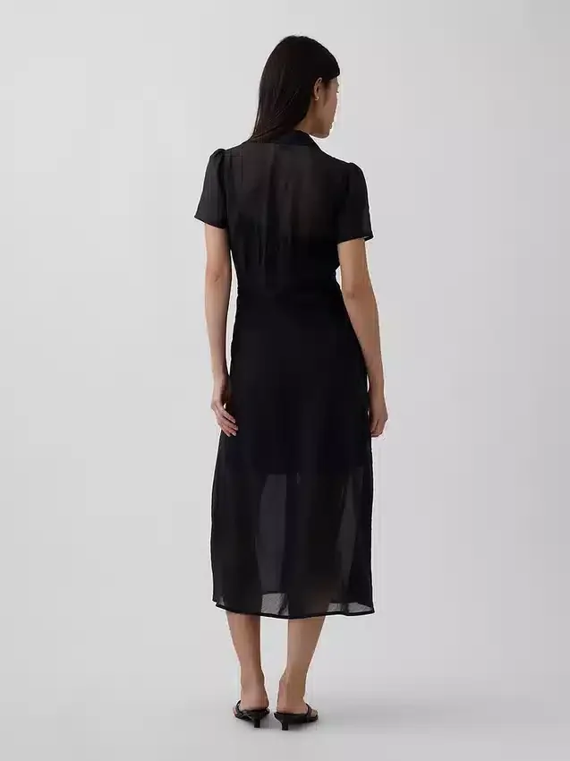 Robe chemise mi-longue transparente
