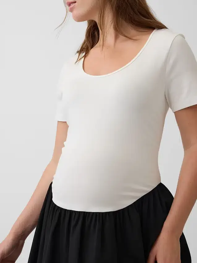Robe de maternité à taille basse en mélange de matières