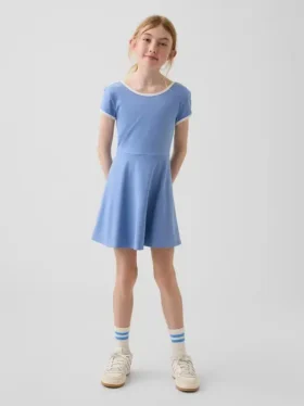 Robe de sport à manches courtes pour enfant