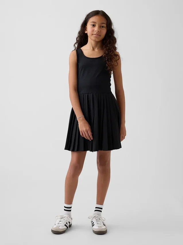 Robe de tennis plissée pour enfant