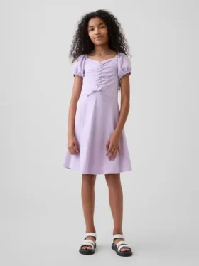 Robe froncée pour enfant