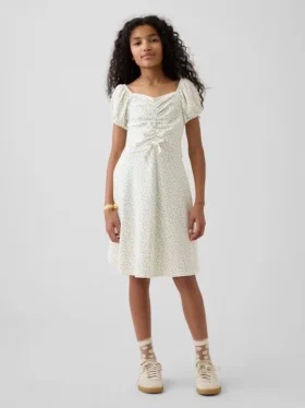 Robe froncée pour enfant