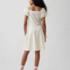 Robe froncée pour enfant