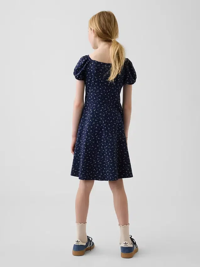 Robe froncée pour enfant