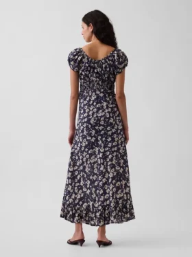 Robe longue à col en V et ourlet à volants