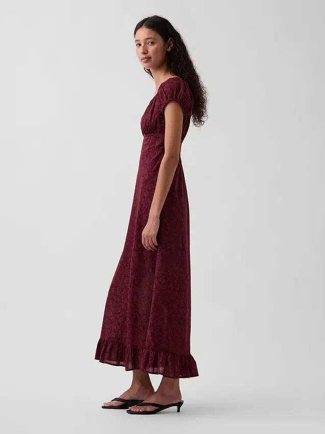 Robe longue à col en V et ourlet à volants