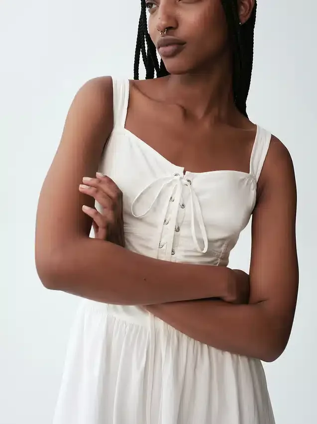 Robe longue corset à lacets