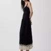 Robe longue corsetée à taille basse en mélange de lin