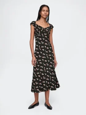 Robe longue en crêpe à encolure en cœur