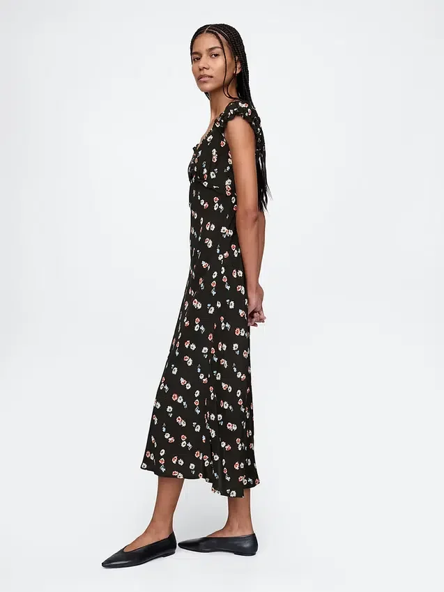 Robe longue en crêpe à encolure en cœur