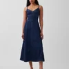Robe longue en denim à coutures corsetées