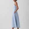 Robe longue en denim à coutures corsetées