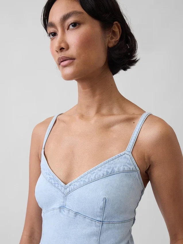 Robe longue en denim à coutures corsetées