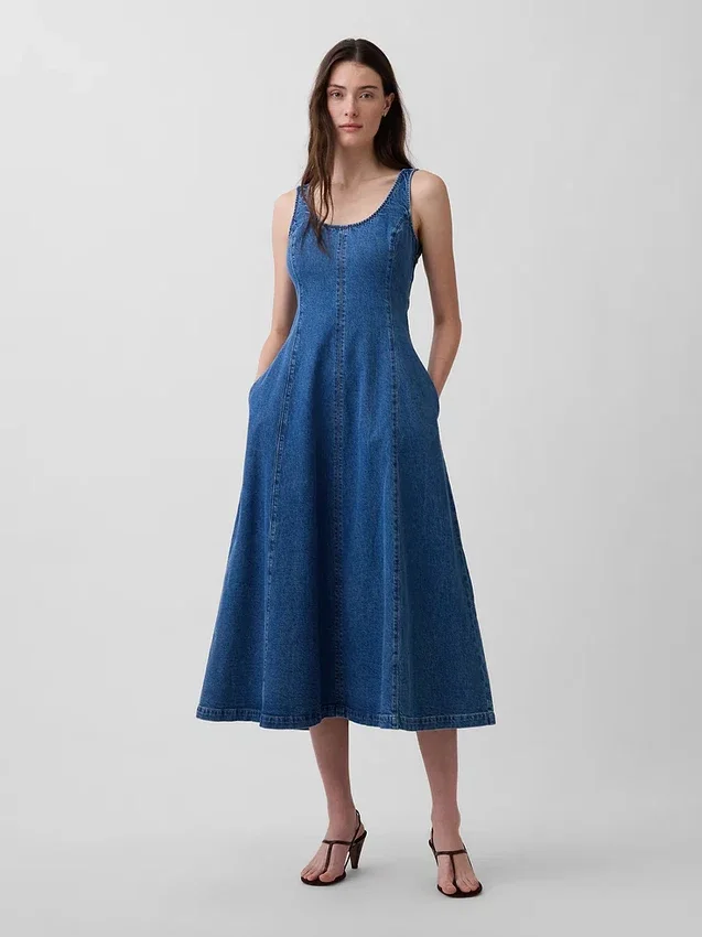 Robe longue en denim à encolure dégagée