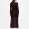 Robe longue en dentelle à manches cloche