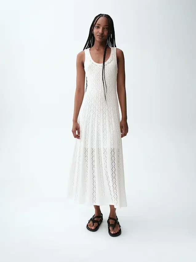Robe longue en pointelle