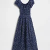 Robe longue en voile à taille smockée