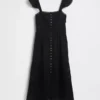 Robe longue en voile à volants en dentelle