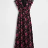 Robe longue à encolure en V et volants