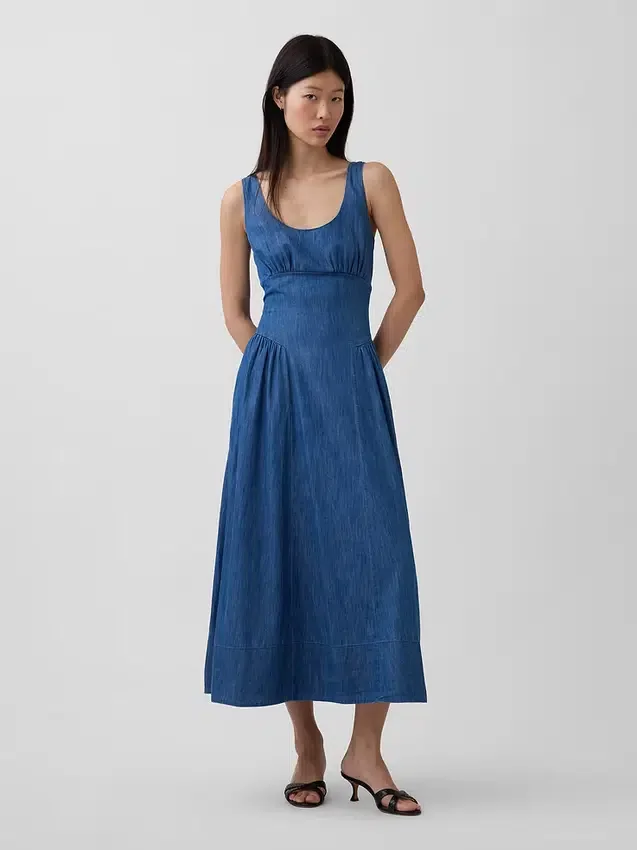 Robe longue froncée