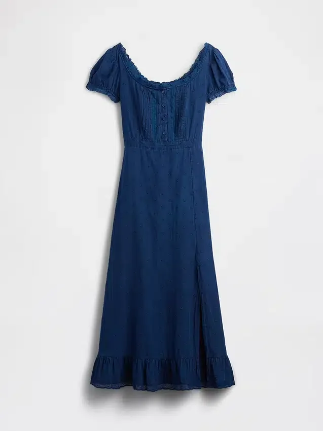 Robe longue à manches bouffantes brodées