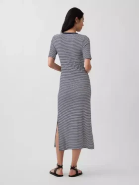 Robe longue moderne