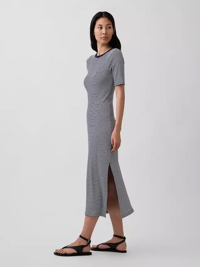 Robe longue moderne
