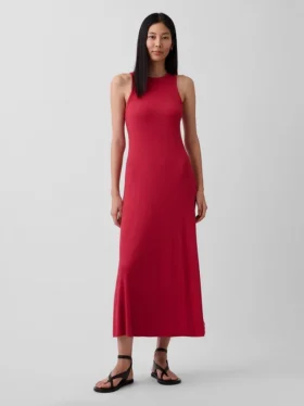 Robe longue moderne à bretelles avec soutien-gorge intégré