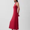 Robe longue moderne à bretelles avec soutien-gorge intégré