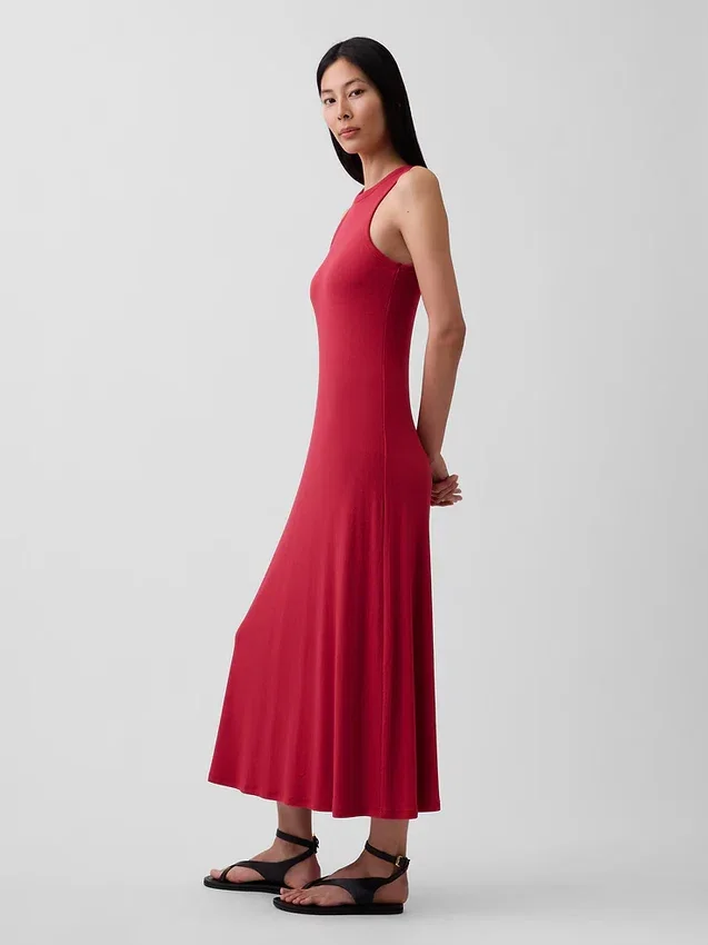 Robe longue moderne à bretelles avec soutien-gorge intégré