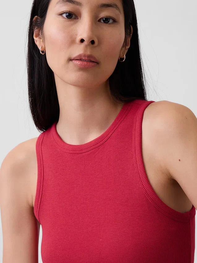 Robe longue moderne à bretelles avec soutien-gorge intégré
