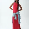 Robe longue moderne à bretelles avec soutien-gorge intégré