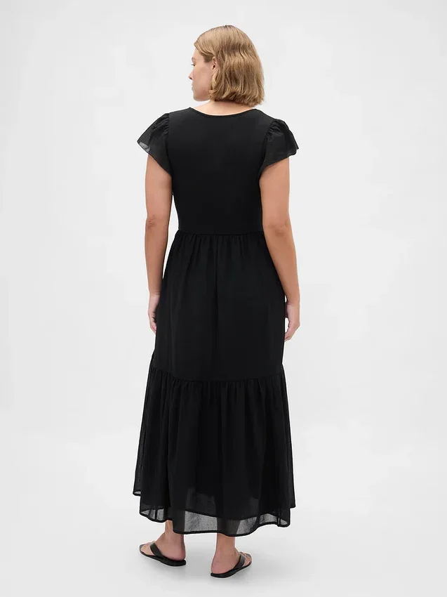Robe longue moderne à volants en mélange de matières