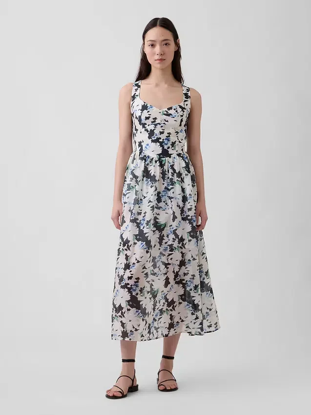 Robe longue à taille basse et coutures apparentes
