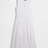 Robe longue à taille basse et œillets