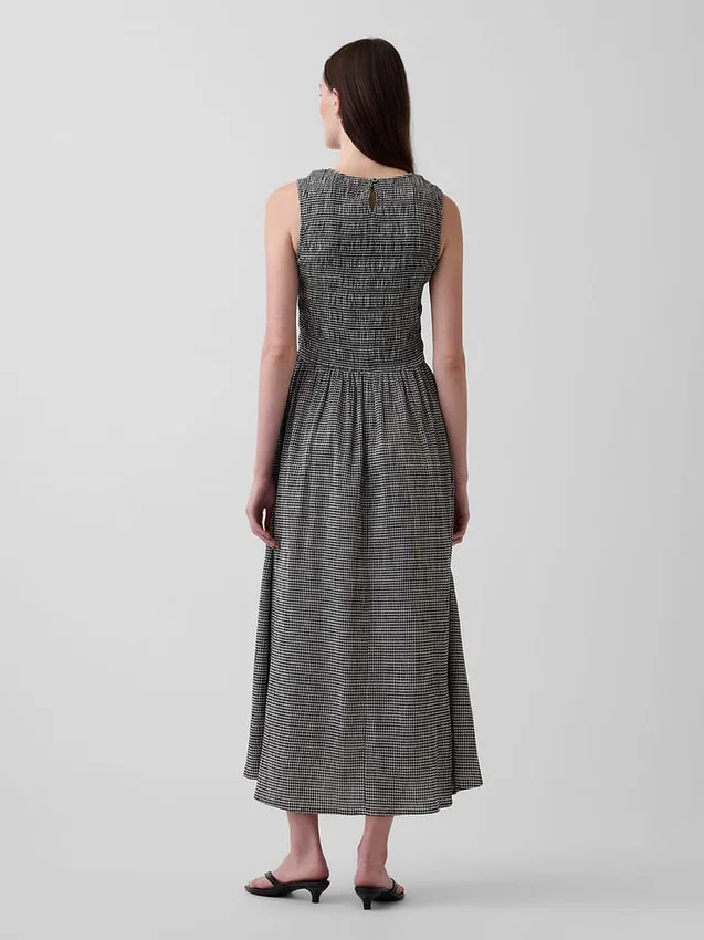 Robe longue à taille basse smockée en vichy