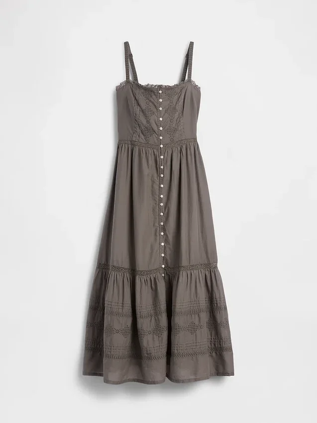Robe longue à volants ajourés