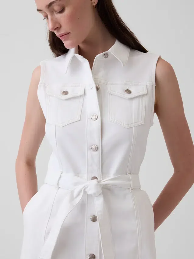 Robe mi-longue en denim avec ceinture à nouer