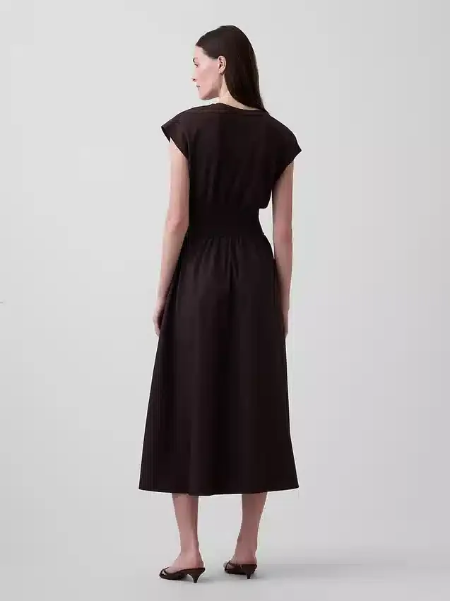 Robe mi-longue à taille basse en mélange de matières