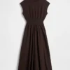 Robe mi-longue à taille basse en mélange de matières