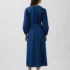 Robe midi en denim à empiècement à la taille