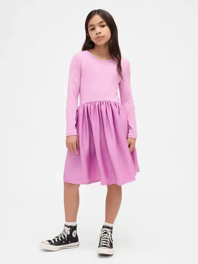 Robe moderne pour enfant en mélange de matières