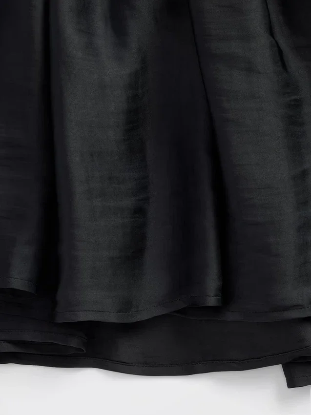 Robe moderne pour enfant en mélange de matières