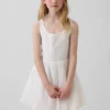 Robe à œillets pour enfant