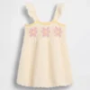 Robe pour bébé à fleurs en crochet