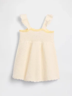 Robe pour bébé à fleurs en crochet