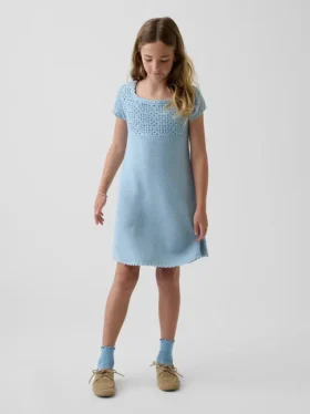 Robe-pull en crochet pour enfant