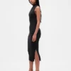 Robe-pull mi-longue à côtes