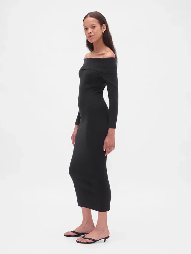 Robe-pull mi-longue à épaules dénudées en CashSoft extensible
